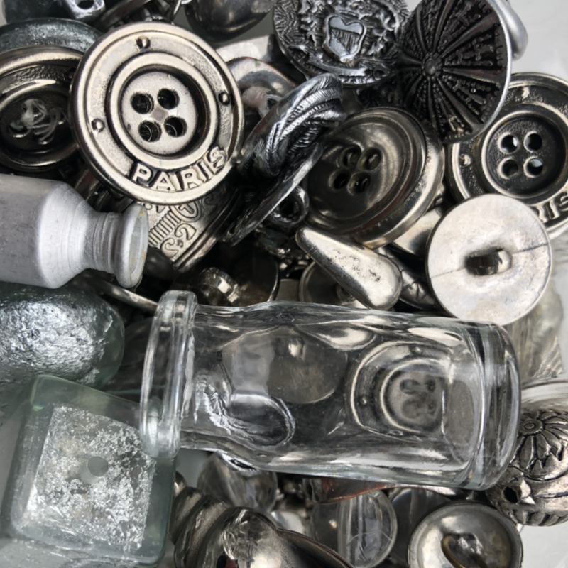 Loose parts in zilvertinten bij Atelier Hier & daar